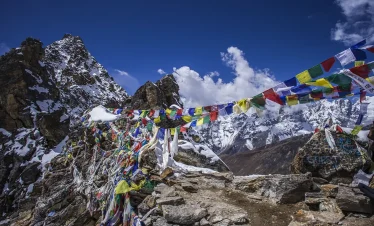 Renjo La Chola Pass EBC Trek
